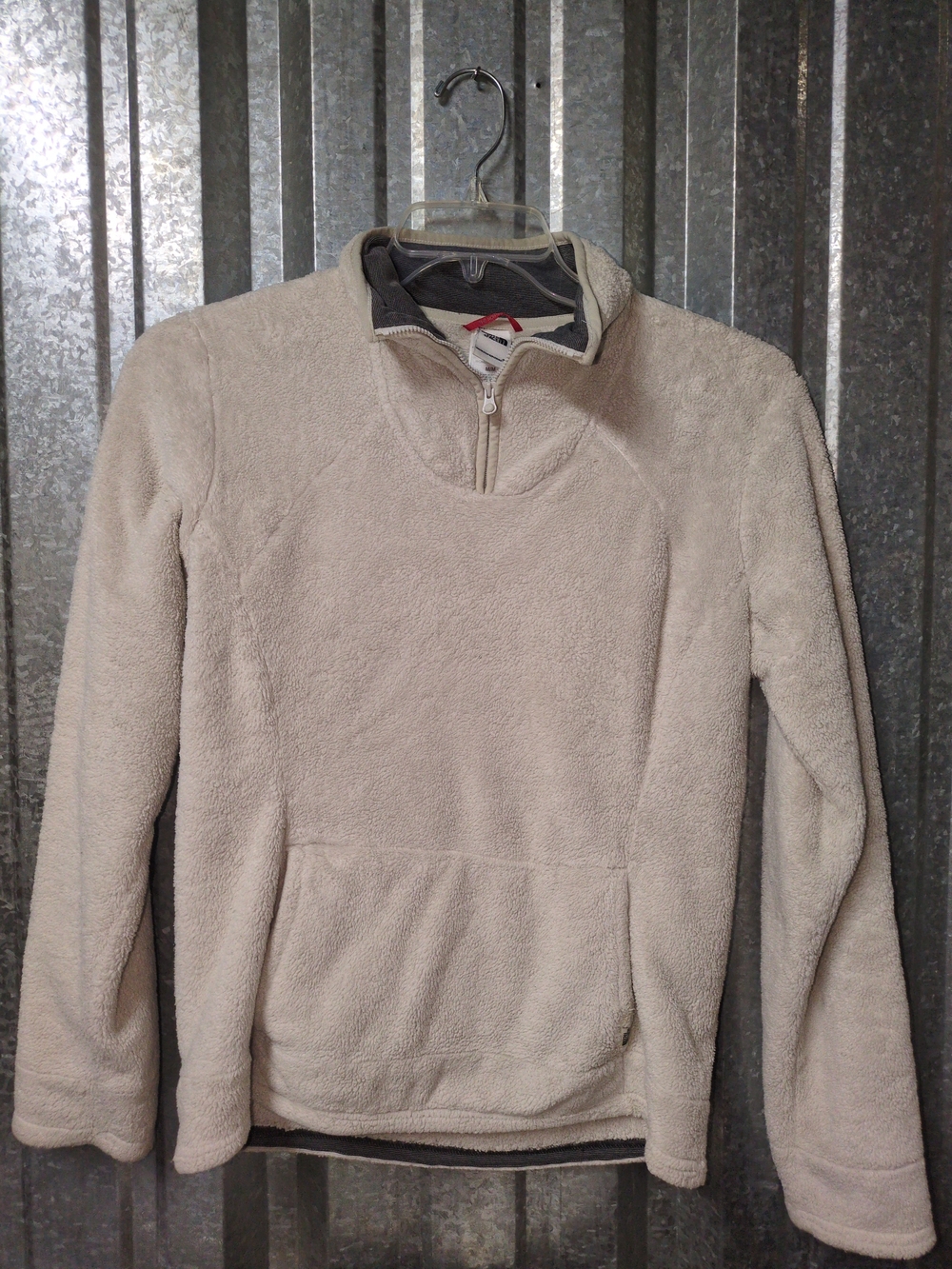 The North Face Cream Half-Zip Fleece Pullover